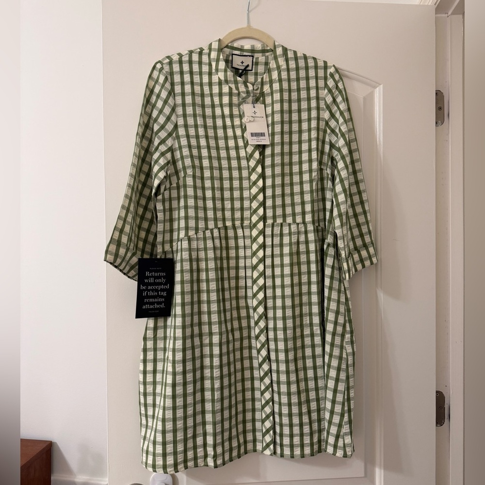 Tuckernuck Sage Seersucker Gingham Royal Shirt Dress- NWT size M - Picture 4 of 6